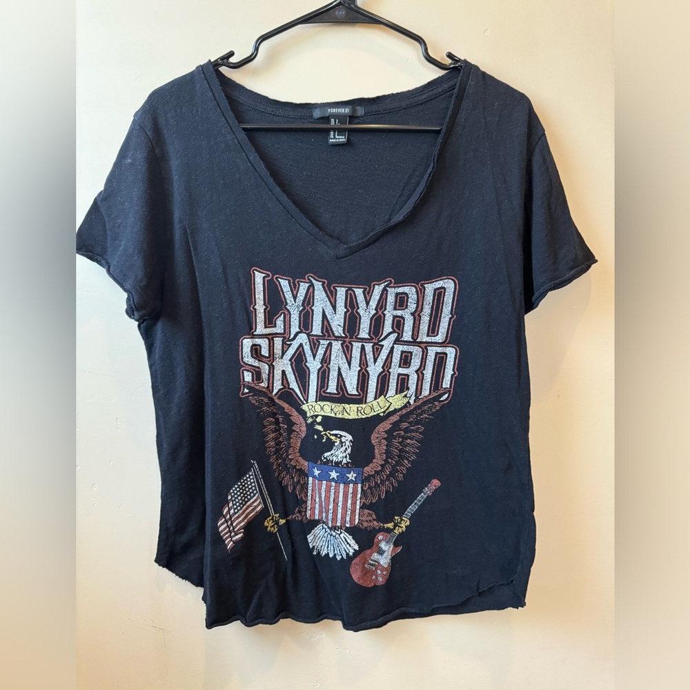 Lynyrd Skynyrd vintage tee size small